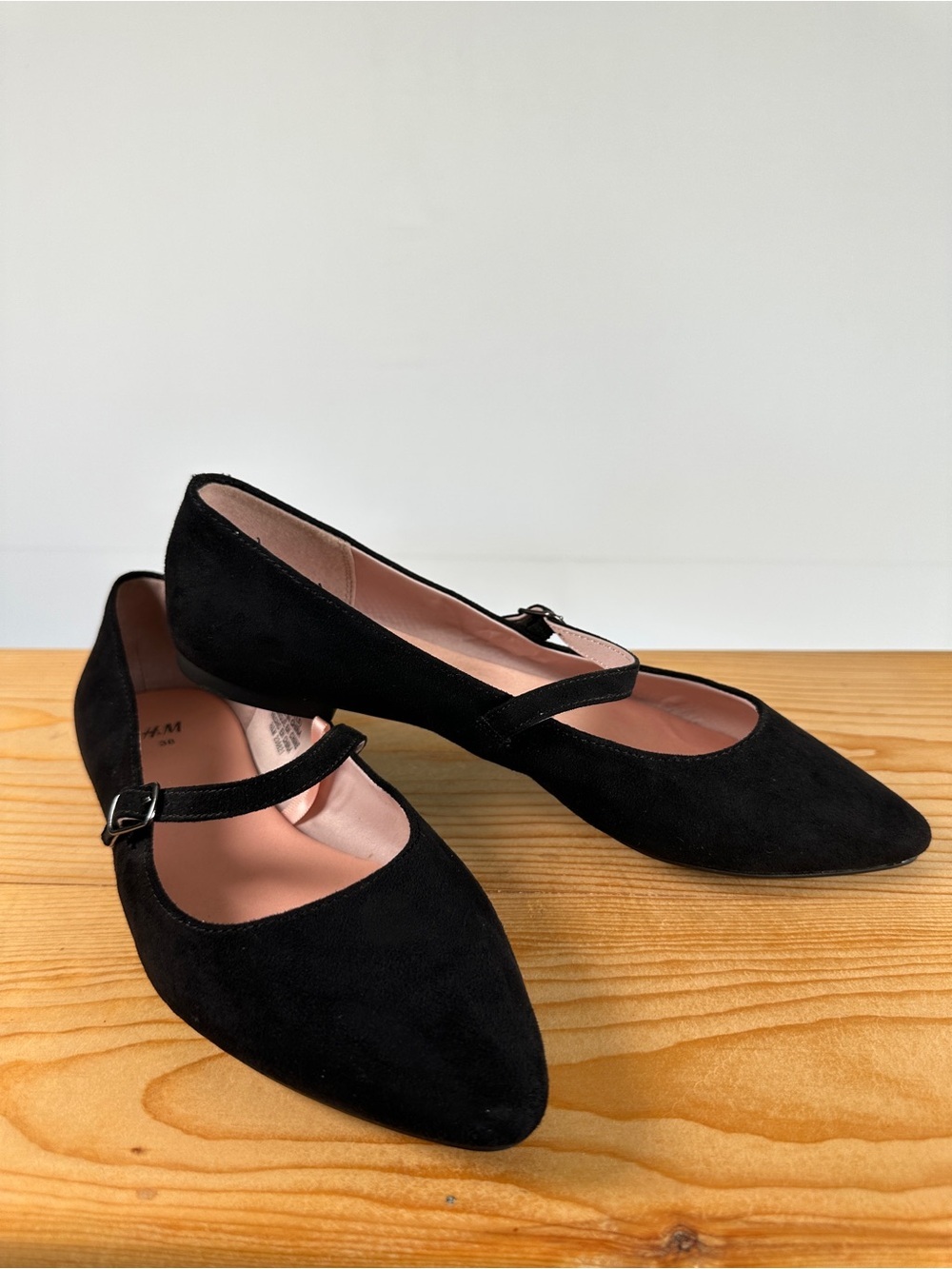 H&M Classic Mary Jane Ballet Flats Black Minimalist Buckle Size 7 - Picture 8 of 8